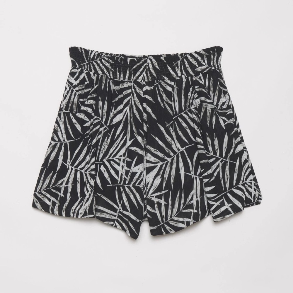 NWT - For Days Easy Short, Black & White (XS)